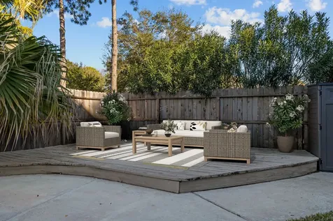 2372 Autumn Mist Court League City TX 77573