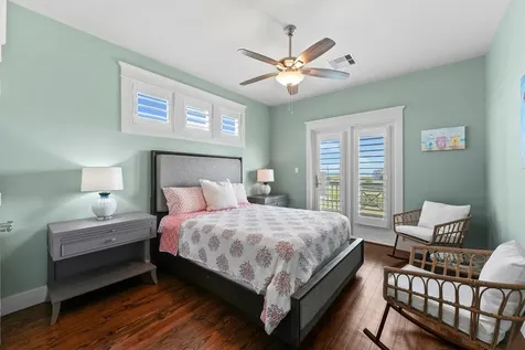 25102 Sausalito Drive Galveston TX 77554