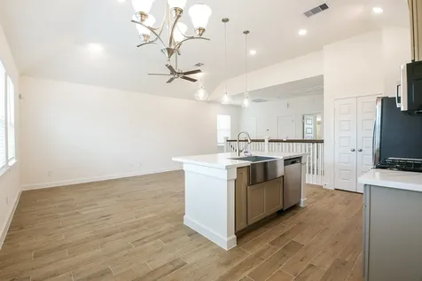 11416 Lucky Falls South Houston TX 77047