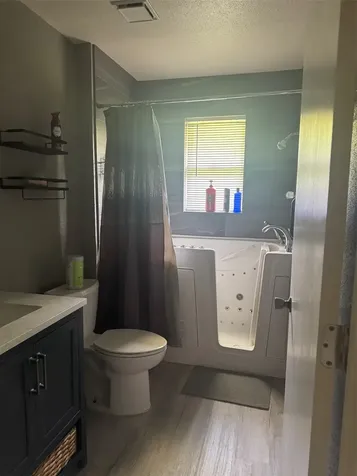 14021 Highway 21 W North Zulch TX 77872