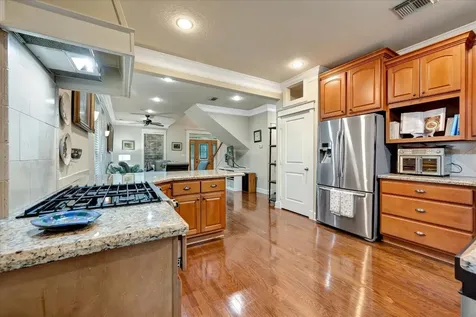 222 Oak Road Clear Lake Shores TX 77565