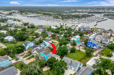 222 Oak Road Clear Lake Shores TX 77565
