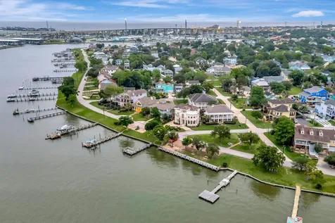 222 Oak Road Clear Lake Shores TX 77565