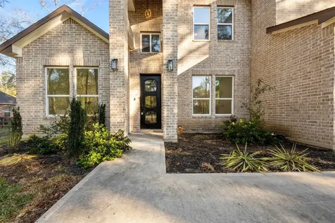 7402 Charred Pine Drive Magnolia TX 77354