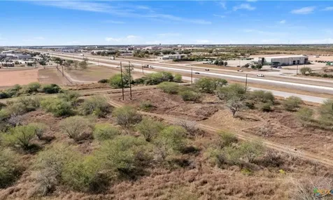 00 Us Highway 59 N Victoria TX 77905