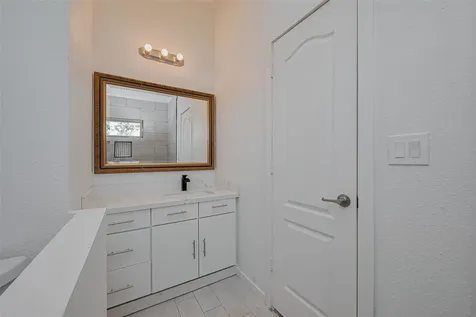 581 Road 51022 Cleveland TX 77327