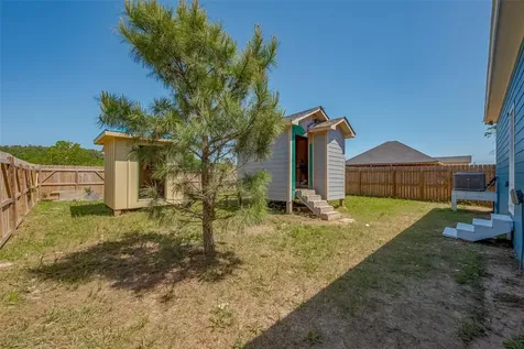 581 Road 51022 Cleveland TX 77327