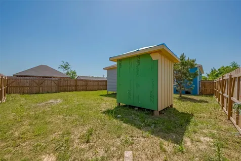 581 Road 51022 Cleveland TX 77327