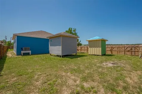 581 Road 51022 Cleveland TX 77327