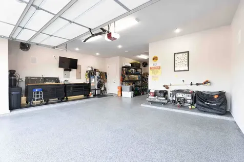 6 Canopy Green Drive Tomball TX 77375