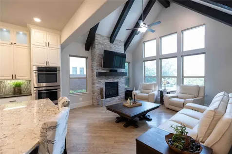 6 Canopy Green Drive Tomball TX 77375