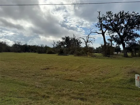 000 Turning Bayou Trail Angleton TX 77515