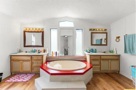 606 S S Pine Hill Street Pinehurst TX 77362
