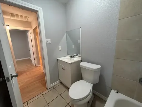 6818 Weston Street 2 Houston TX 77021