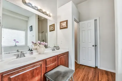 8002 Leaning Oak Drive Texas City TX 77591
