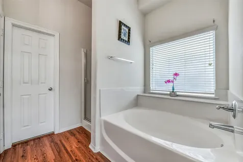 8002 Leaning Oak Drive Texas City TX 77591