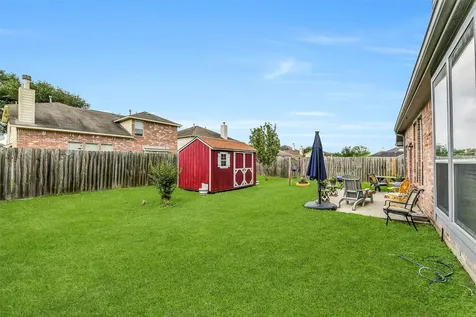 8002 Leaning Oak Drive Texas City TX 77591