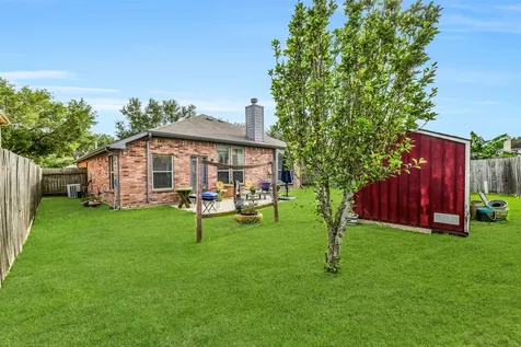 8002 Leaning Oak Drive Texas City TX 77591