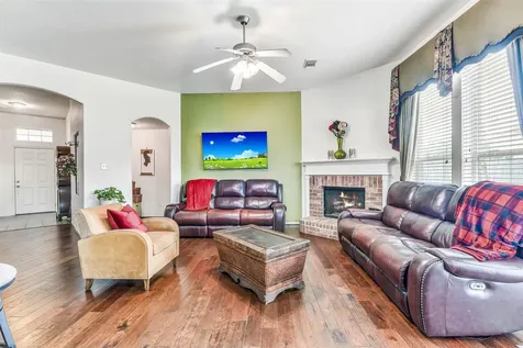 8002 Leaning Oak Drive Texas City TX 77591