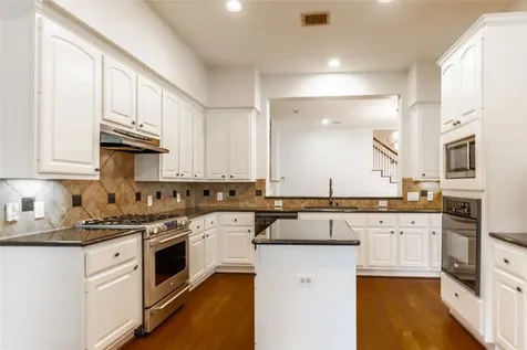 2923 Royal Oaks Crest Houston TX 77082