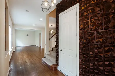 2923 Royal Oaks Crest Houston TX 77082