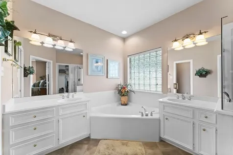 4718 Shadow Grass Drive Katy TX 77493