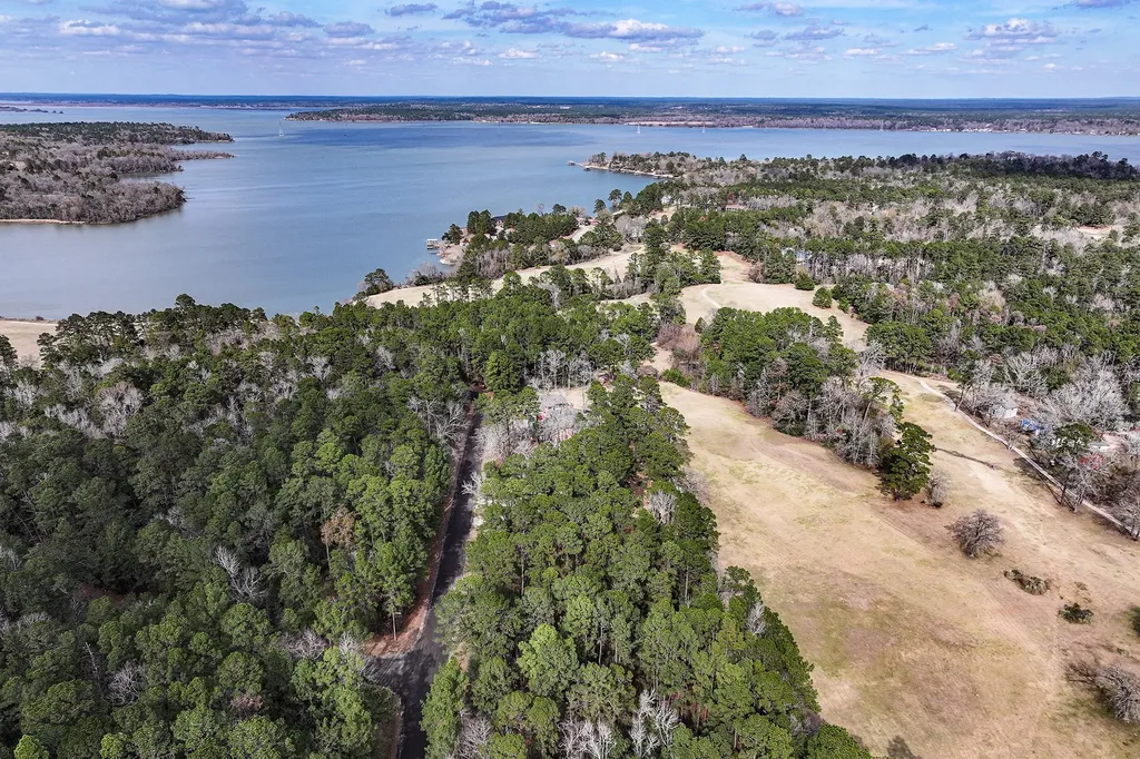Lot 82 Pine Valley Huntsville TX 77320