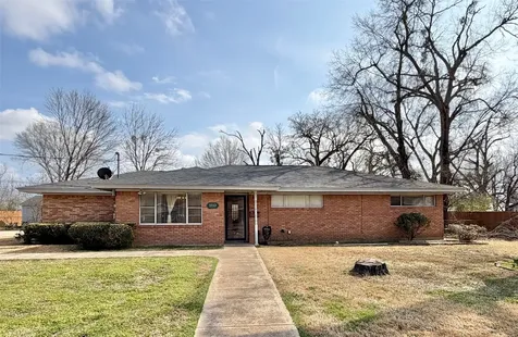 110 Charles Street Crockett TX 75835