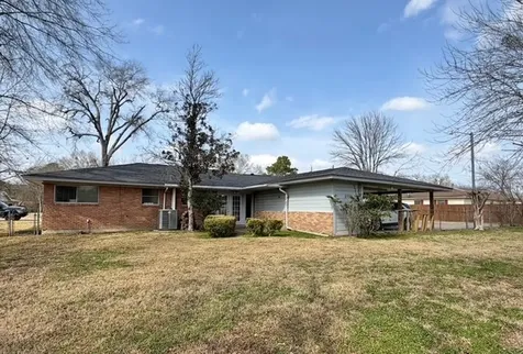 110 Charles Street Crockett TX 75835