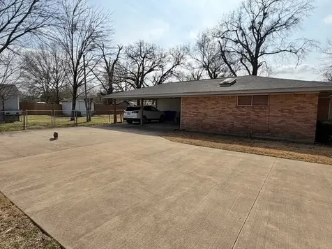 110 Charles Street Crockett TX 75835