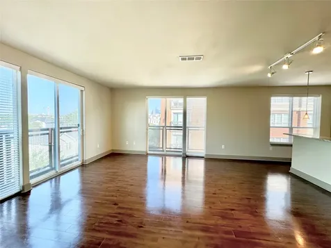 1340 W Gray Street 208 Houston TX 77019