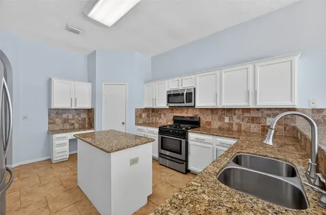 4535 Backenberry Drive Friendswood TX 77546