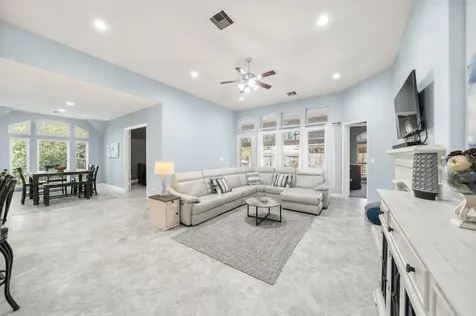23338 Hillsview Lane New Caney TX 77357