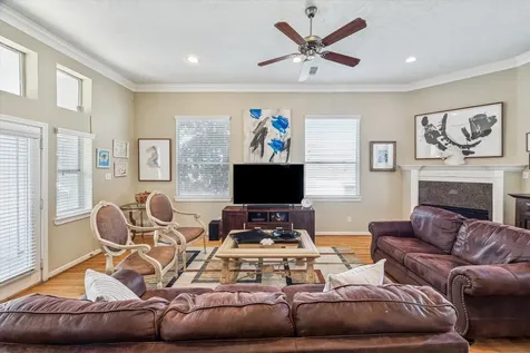 5507 Kansas Street Houston TX 77007