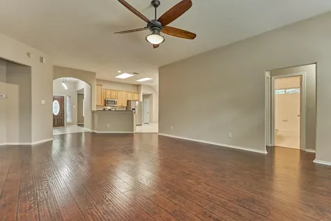 27 E Russet Grove Circle The Woodlands TX 77384