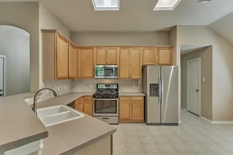 27 E Russet Grove Circle The Woodlands TX 77384