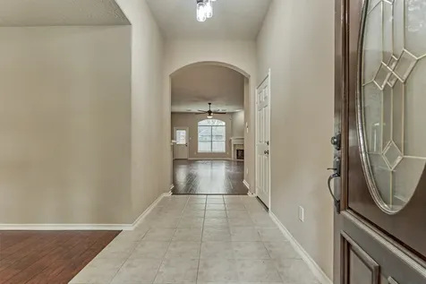 27 E Russet Grove Circle The Woodlands TX 77384