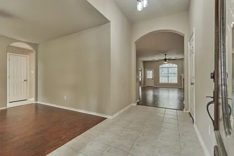 27 E Russet Grove Circle The Woodlands TX 77384
