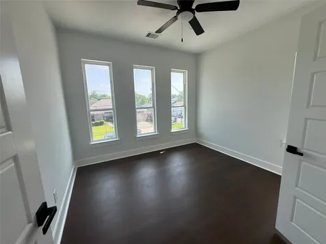 8127 Saint Louis Street Houston TX 77028
