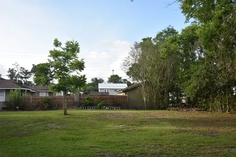 2907 Avenue K Bay City TX 77414