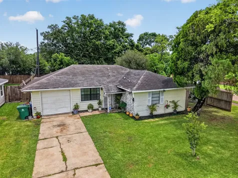 13919 Santa Teresa Road Houston TX 77045