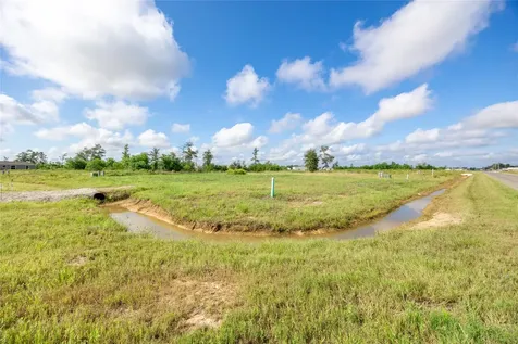 505 Road 5739 Cleveland TX 77327