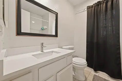 3214 Meadway Drive Houston TX 77082