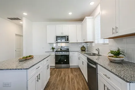 3075 Clydesdale Drive Alvin TX 77511