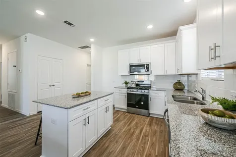 3075 Clydesdale Drive Alvin TX 77511