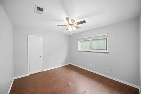6214 Gladewell Drive Houston TX 77072