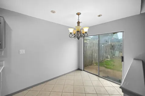 6214 Gladewell Drive Houston TX 77072