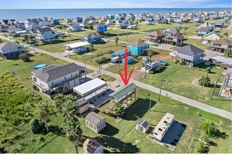 946 Meynig Drive Crystal Beach TX 77650