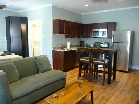1009 Peden Street Houston TX 77006