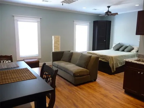 1009 Peden Street Houston TX 77006